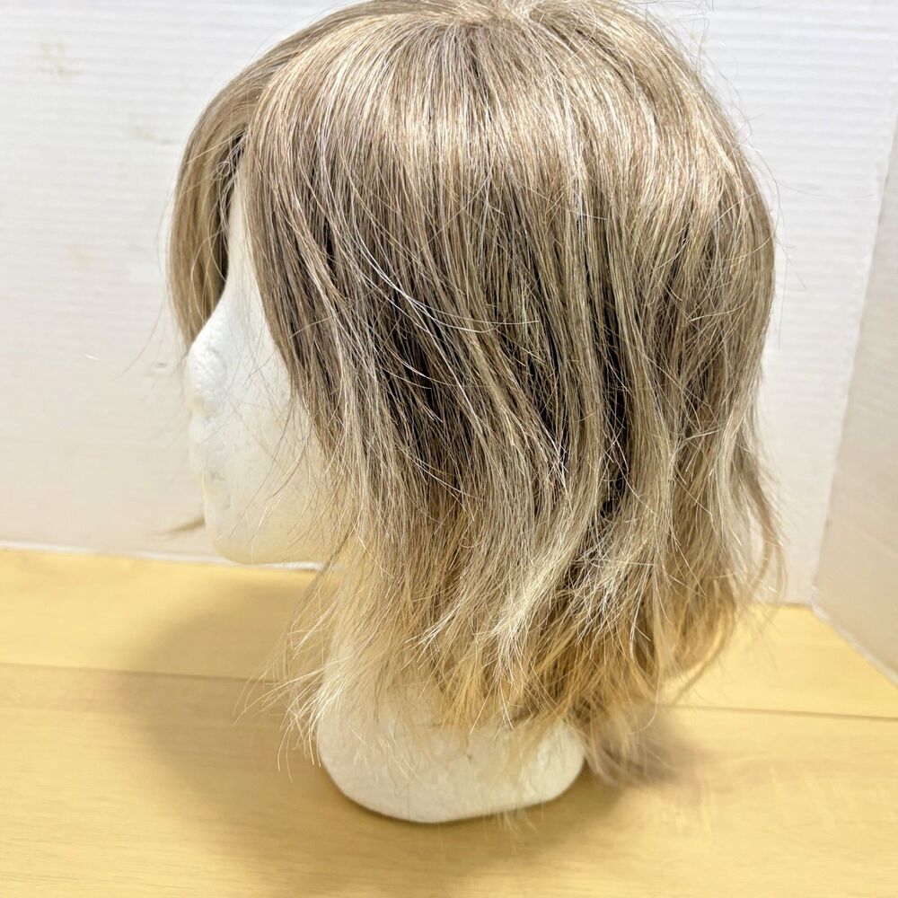 Rene of Paris Zuma Synthetic Wavy Bob Wig Ice Blond Classic Cap Mono Part